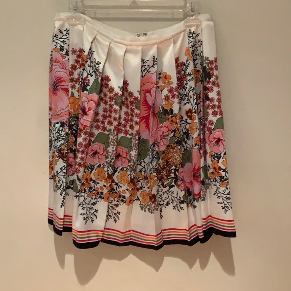 Silk patterned a kirt
